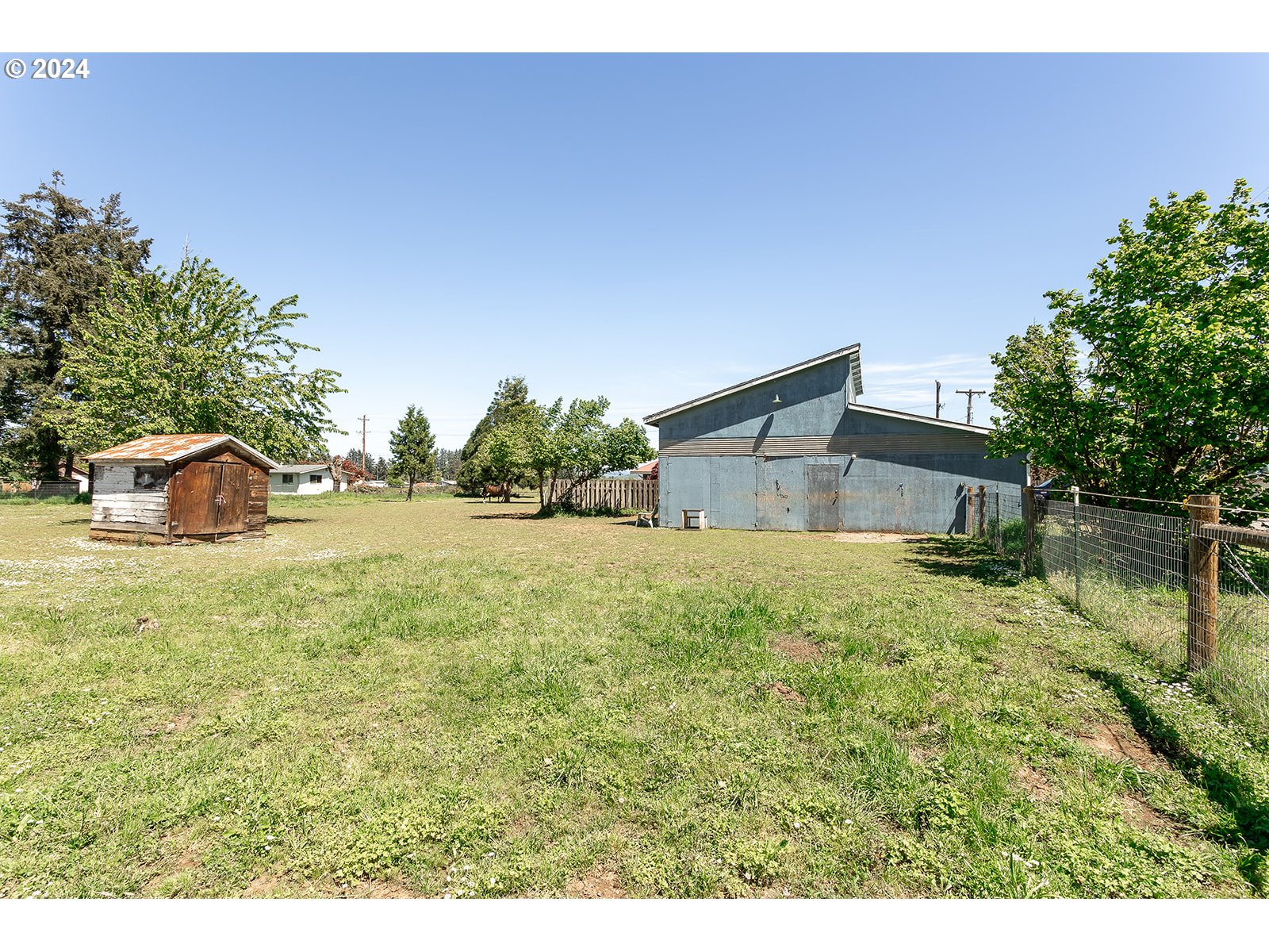 83576 North Harvey Road Creswell, OR 97426 - Photo 40 of 44