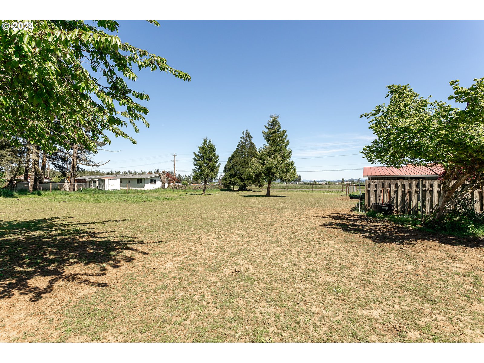 83576 North Harvey Road Creswell, OR 97426 - Photo 41 of 44