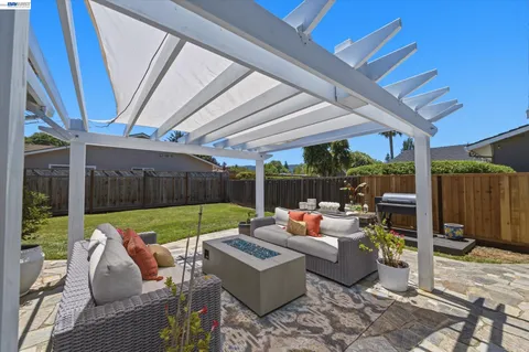 $1,700,000 | 5016 Black Avenue, Pleasanton, CA 94566