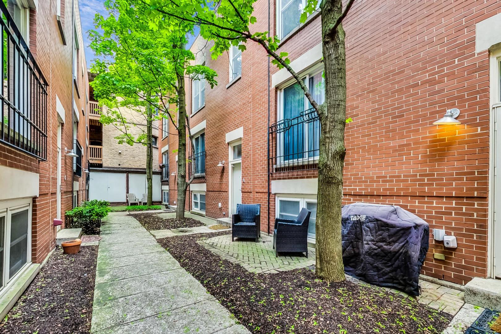 1449 West Lexington Street, Unit A Chicago, IL 60607 - Photo 3 of 22