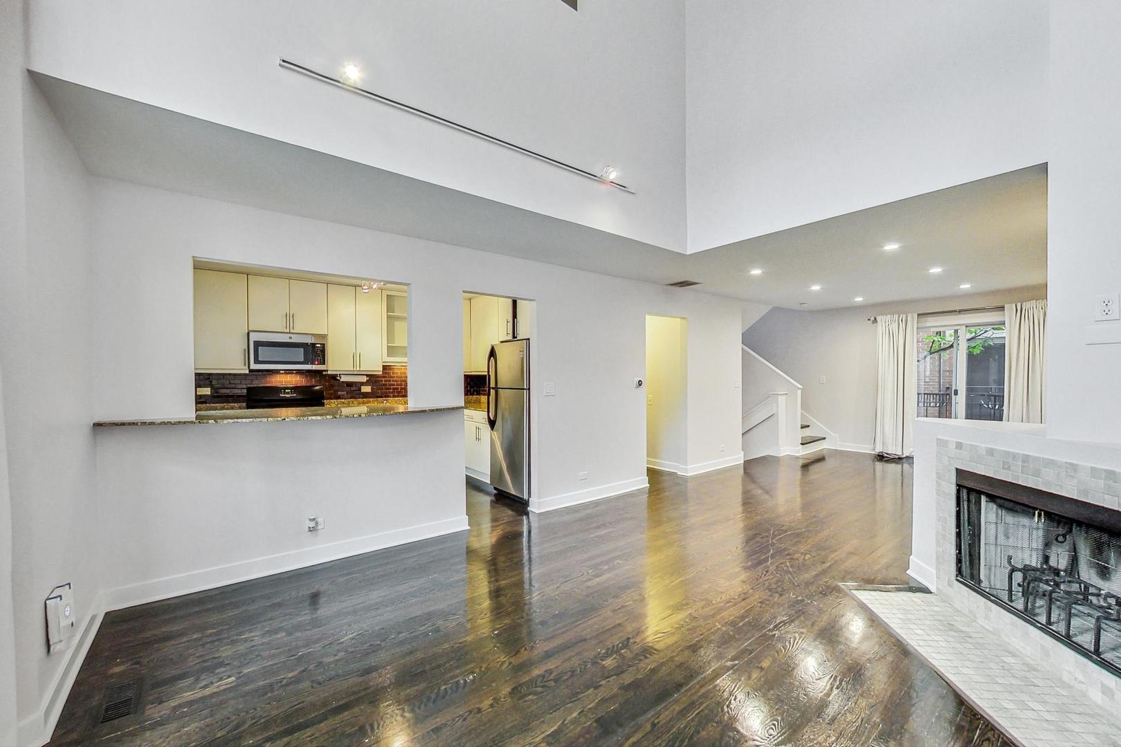 1449 West Lexington Street, Unit A Chicago, IL 60607 - Photo 8 of 22