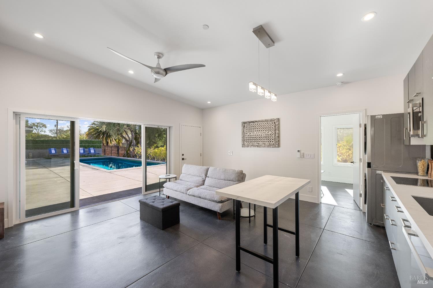 4920 Warm Springs Road Glen Ellen, CA 95442 - Photo 25 of 50 Open plan accesses the pool.