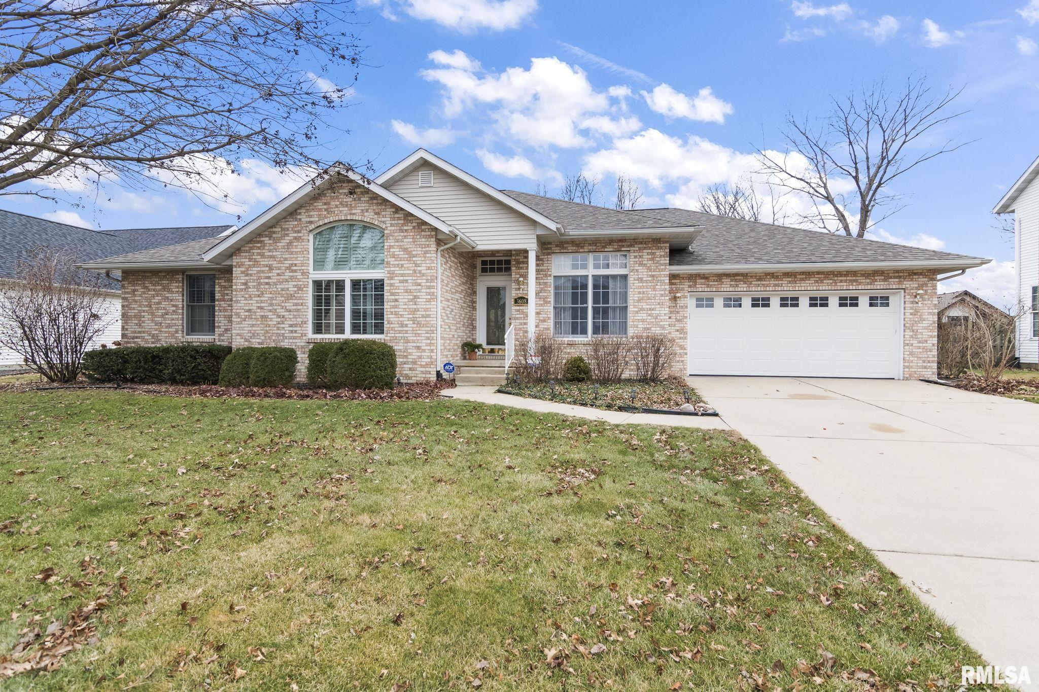 3608 Sundance Drive Springfield, IL 62711 - Photo 2 of 40