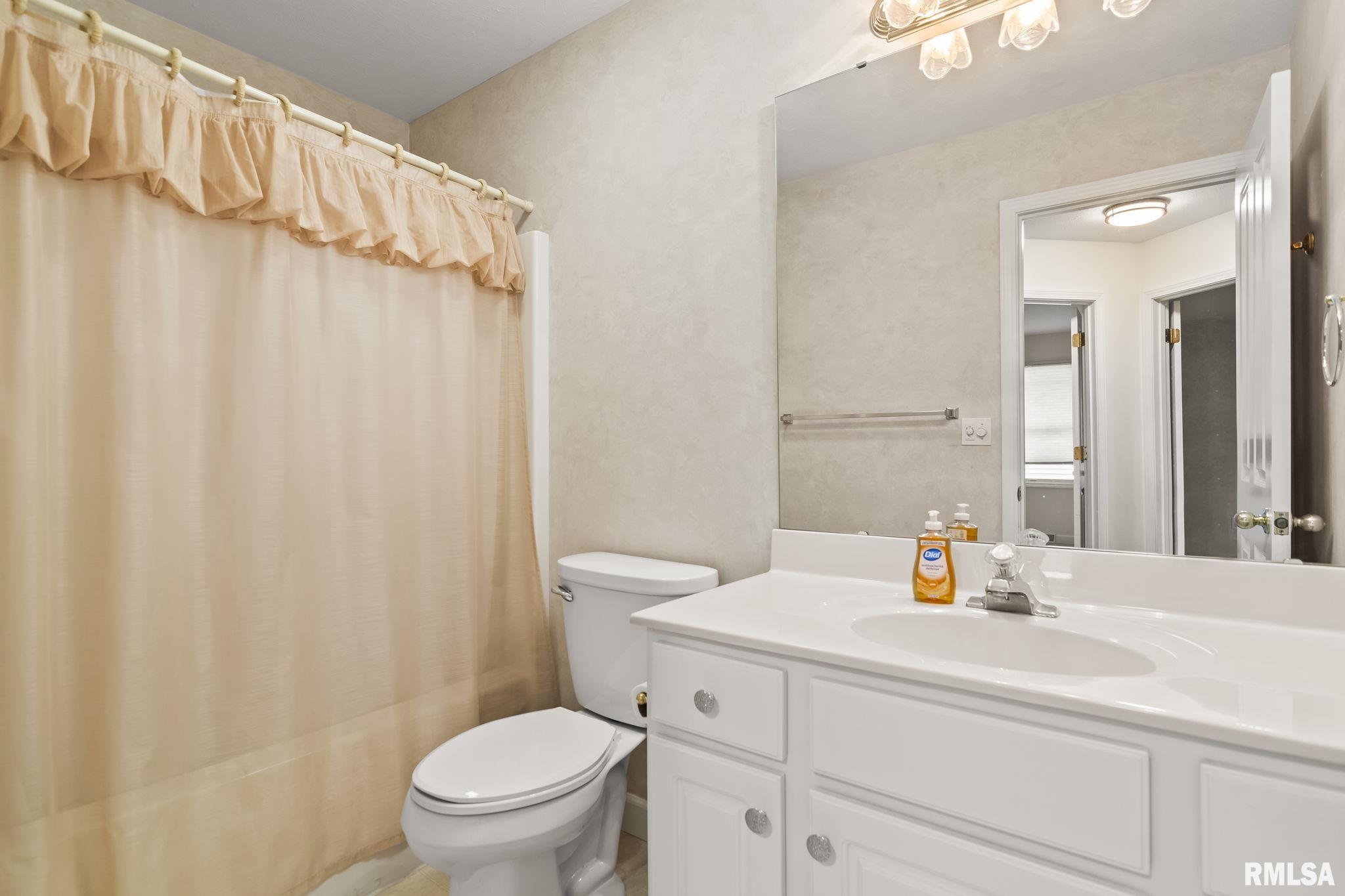 3608 Sundance Drive Springfield, IL 62711 - Photo 29 of 40