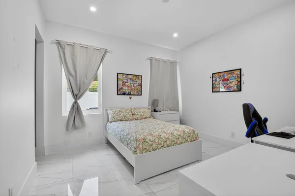 $24,750 | 711 Northeast 6th Street, Boca Raton, FL 33432