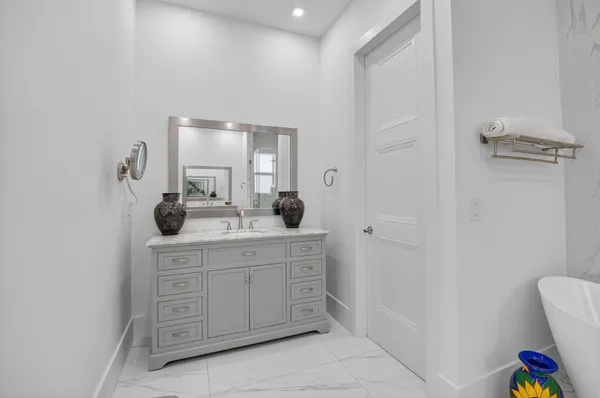 $24,750 | 711 Northeast 6th Street, Boca Raton, FL 33432