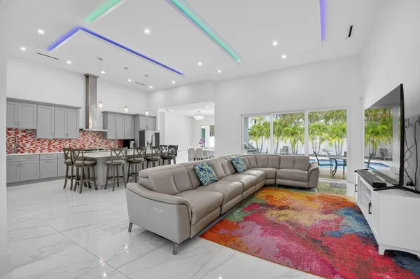 $24,750 | 711 Northeast 6th Street, Boca Raton, FL 33432