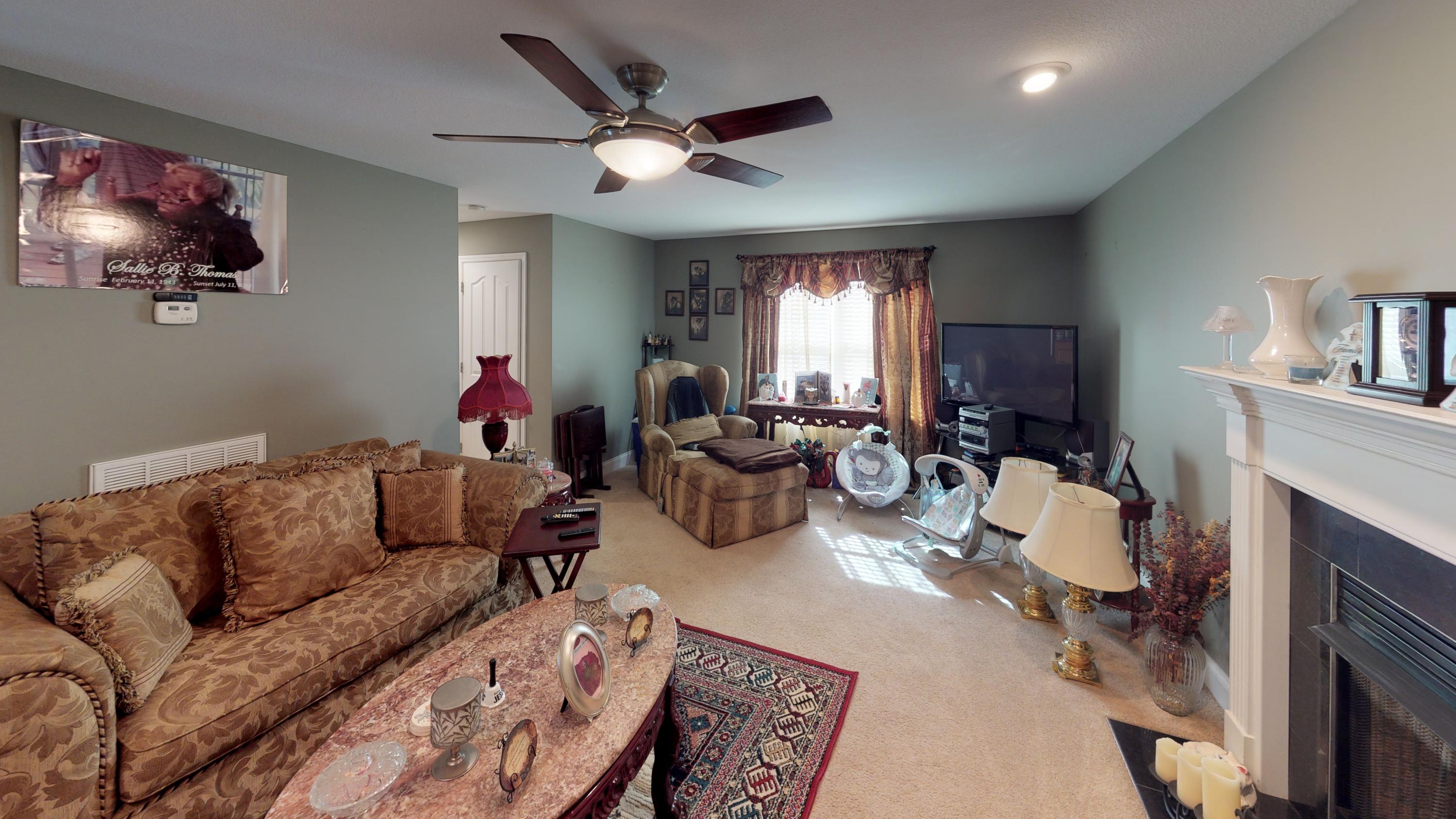 24 Quail Road LaFayette, GA 30728 - Photo 8 of 23 24-Quail-Run-La-Fayette-GA-30728-Living-