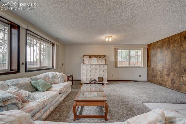 656 Gilcrest Road Colorado Springs, CO 80906 - Photo 28 of 48
