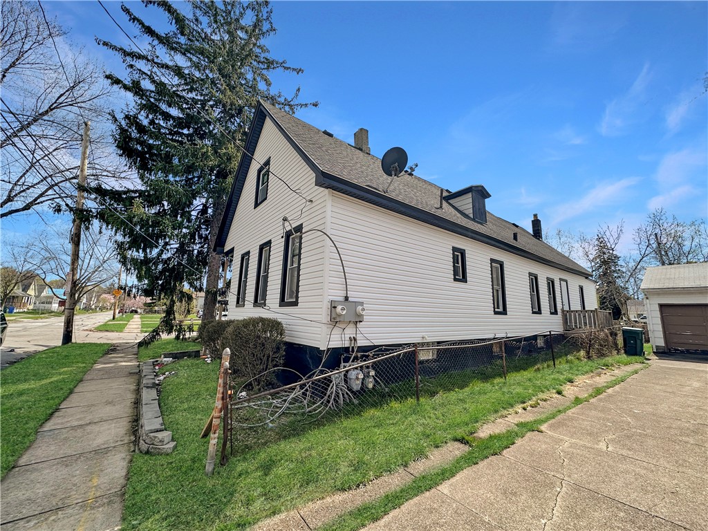 103 Bernard Street Rochester, NY 14621 - Photo 3 of 19