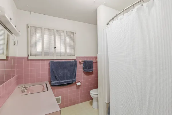 $324,900 | 2107 Zuppke Drive, Urbana, IL 61801