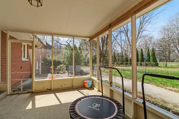 $324,900 | 2107 Zuppke Drive, Urbana, IL 61801