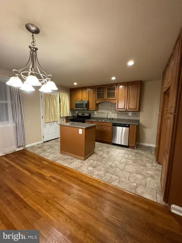 $2,295 | 1513 Aldeney Avenue, Middle River, MD 21220