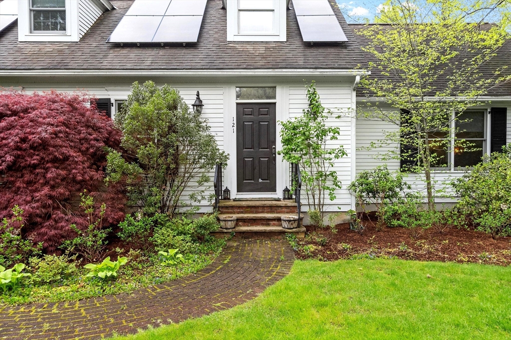 121 Hartwell Road Carlisle, MA 01741 - Photo 2 of 41 Gallery Image 2