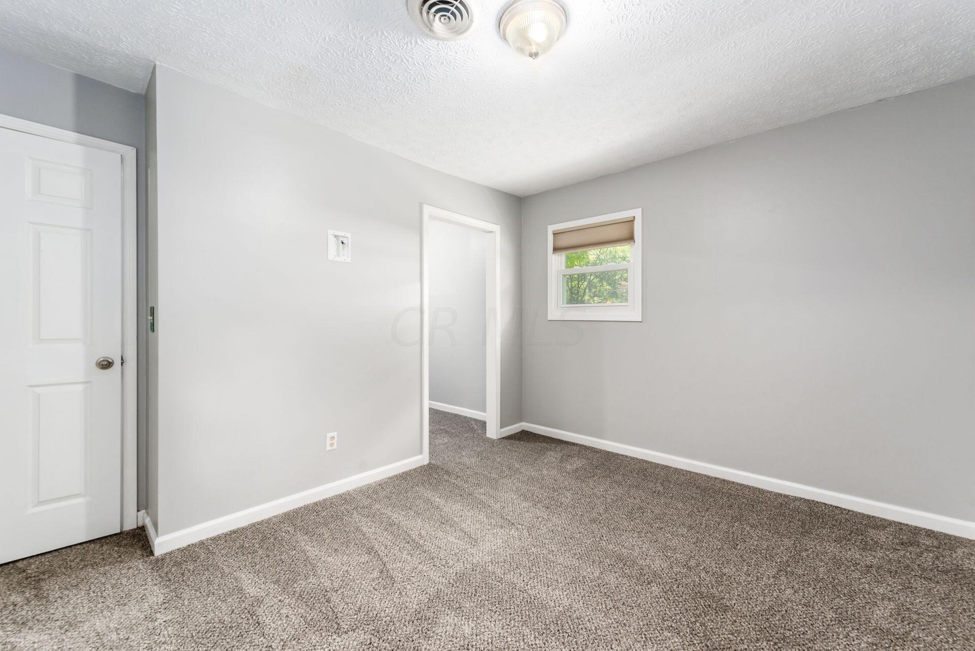 9782 Lynns Road Etna, OH 43062 - Photo 22 of 32 Master bedroom