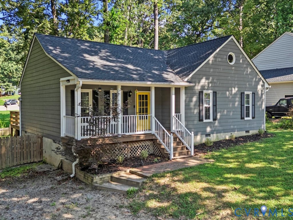 1430 Lockett Ridge Road Midlothian, VA 23114 - Photo 1 of 33 View of front of home with crawl space, covered po