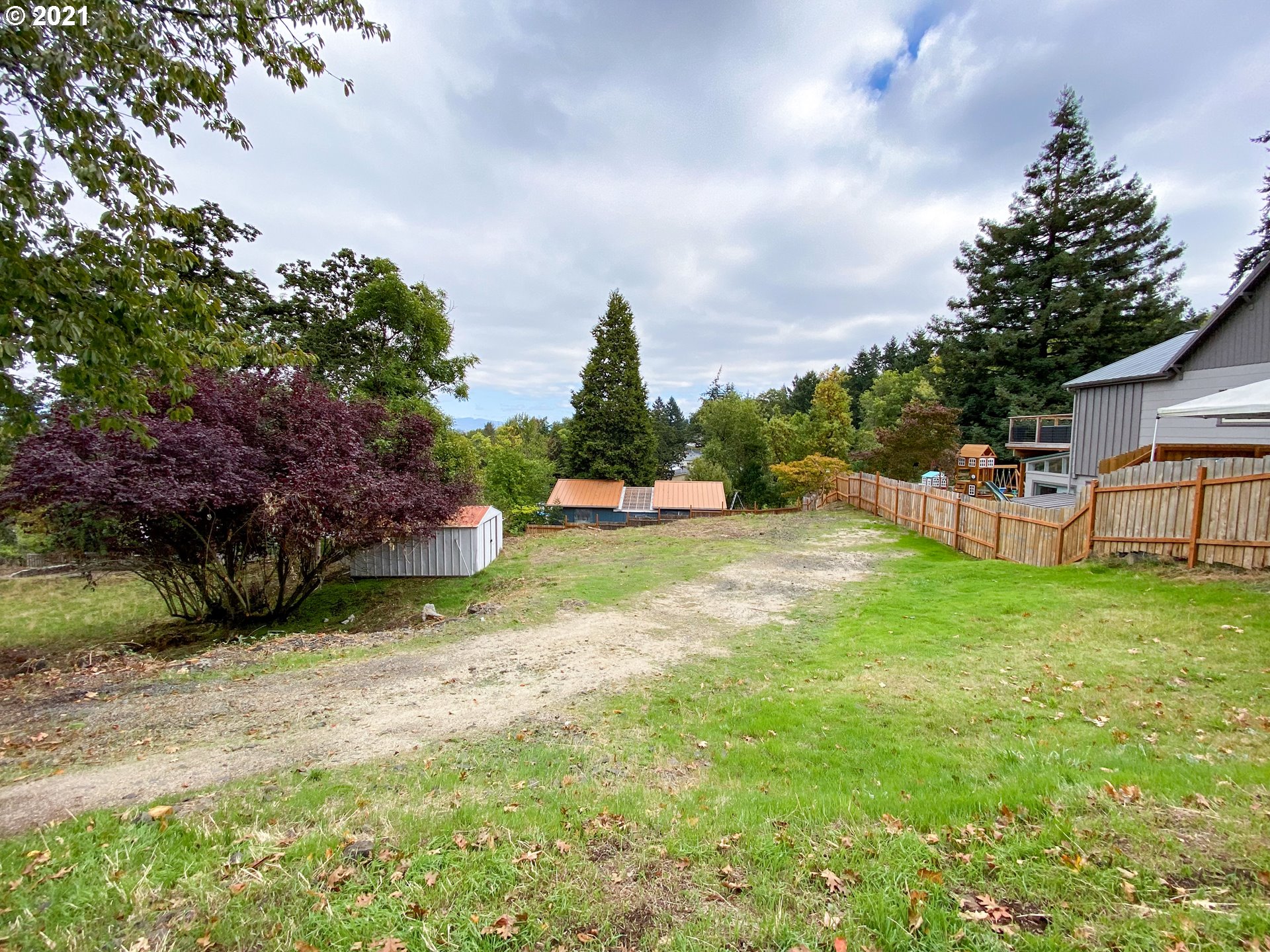 City View Street, Unit 2 Eugene, OR 97405 - Photo 2 of 8 Gallery Image 2