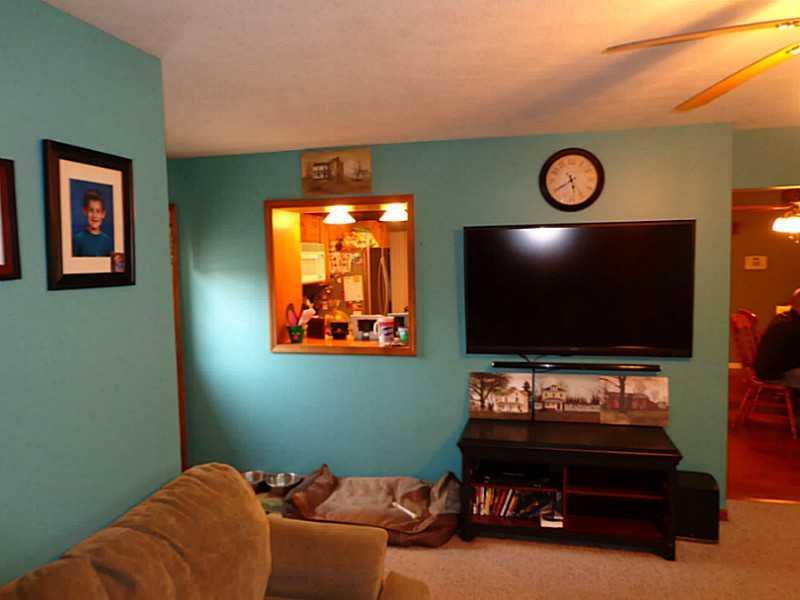 4155 Post Road Urbana, OH 43078 - Photo 5 of 25