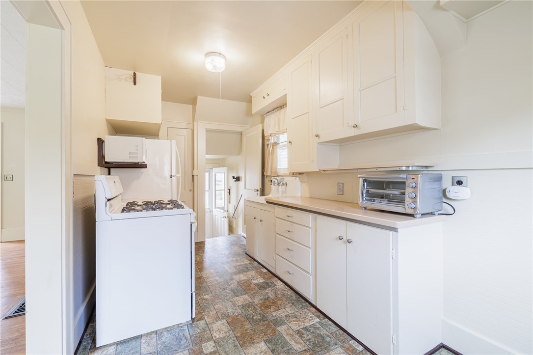 92 Veness Avenue Greece, NY 14616 - Photo 16 of 35