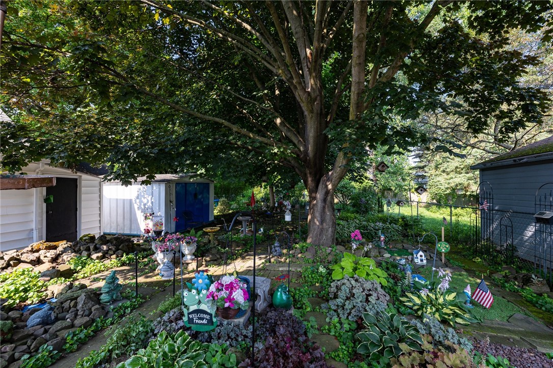 92 Veness Avenue Greece, NY 14616 - Photo 4 of 35