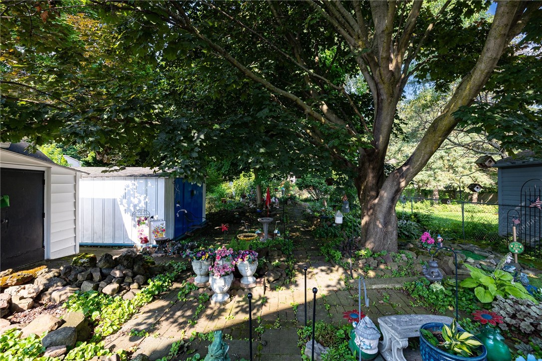 92 Veness Avenue Greece, NY 14616 - Photo 5 of 35