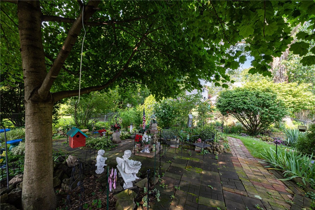 92 Veness Avenue Greece, NY 14616 - Photo 7 of 35