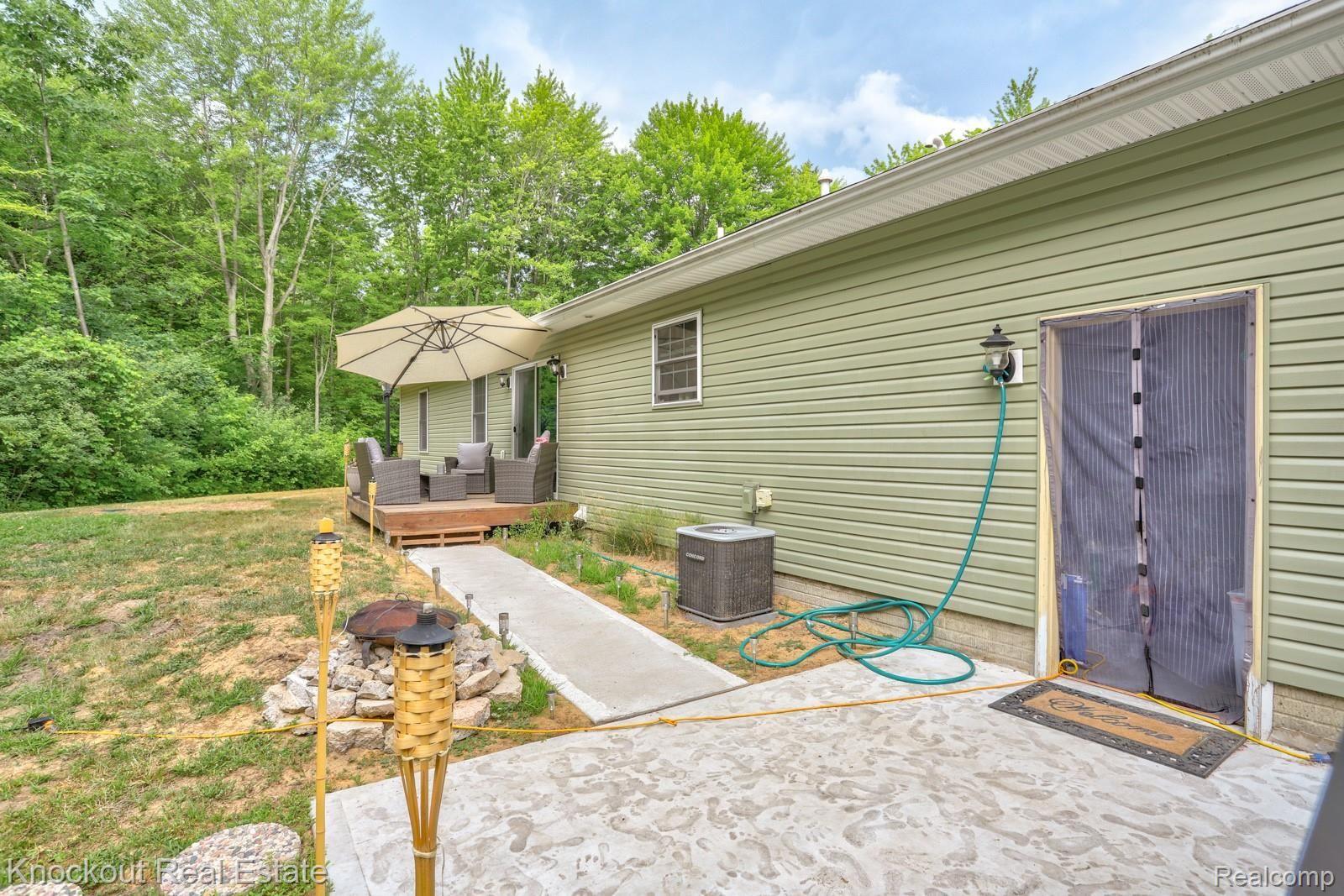 6720 Townline Road Birch Run, MI 48415 - Photo 25 of 26 6720 Townline-26.jpg