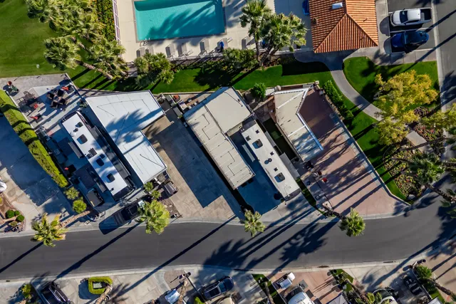 a picture of city view