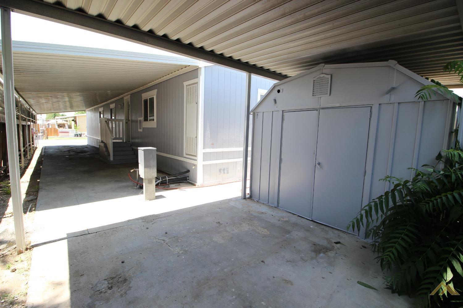Undisclosed Address Bakersfield, CA 93308 - Photo 19 of 25 a view of a porch