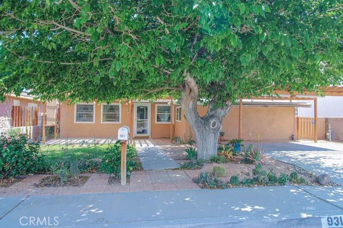 931 West Perch Avenue Ridgecrest, CA 93555 - Photo 1 of 27