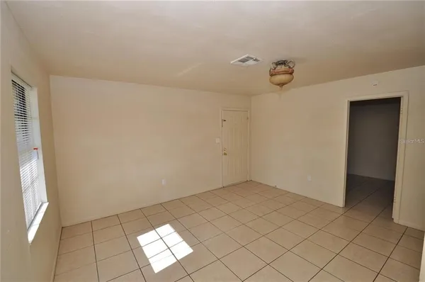 $995 | 131 Denton Avenue, Auburndale, FL 33823