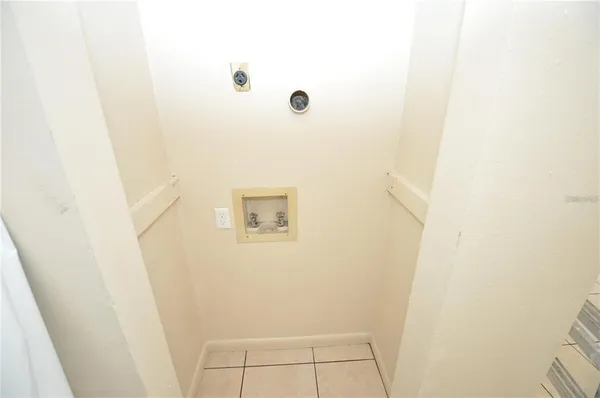 $995 | 131 Denton Avenue, Auburndale, FL 33823