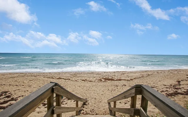 $3,300 | 9950 South Ocean Drive, Unit 301, Jensen Beach, FL 34957