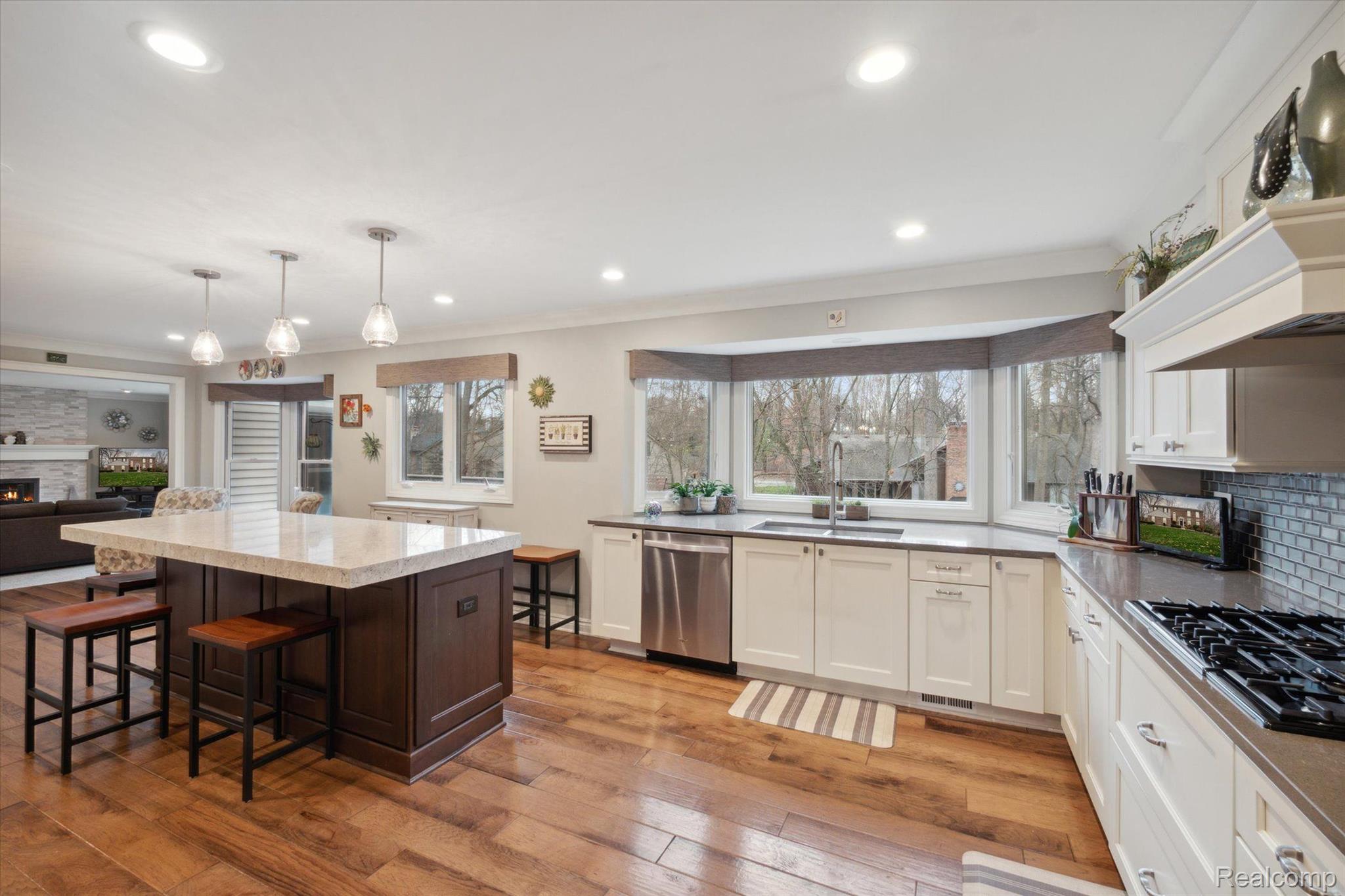 836 Ravine Terrace Drive Rochester, MI 48307 - Photo 18 of 69 Gallery Image 18