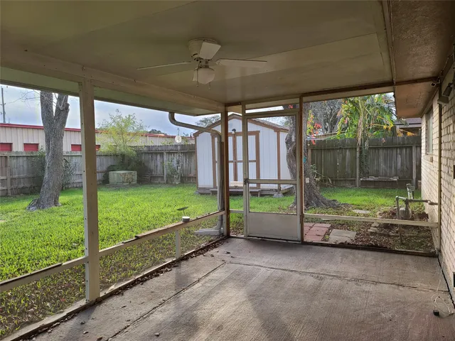 $2,000 | 5303 Little John Lane, Katy, TX 77493