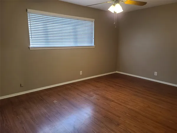 $1,900 | 5303 Little John Lane, Katy, TX 77493