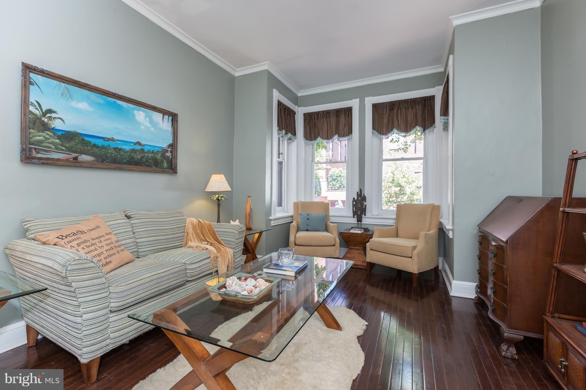 3318 Prospect Street Northwest Washington, DC 20007 - Photo 4 of 24 Living Room