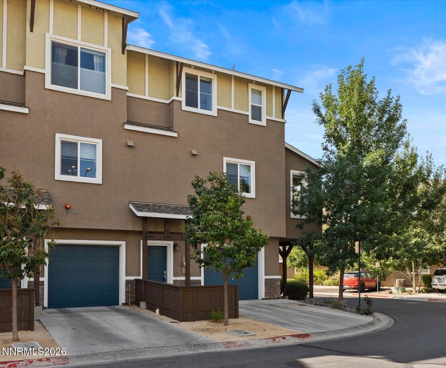 200 Mark Jeffrey Lane Reno, NV 89503 - Photo 2 of 28 aa
