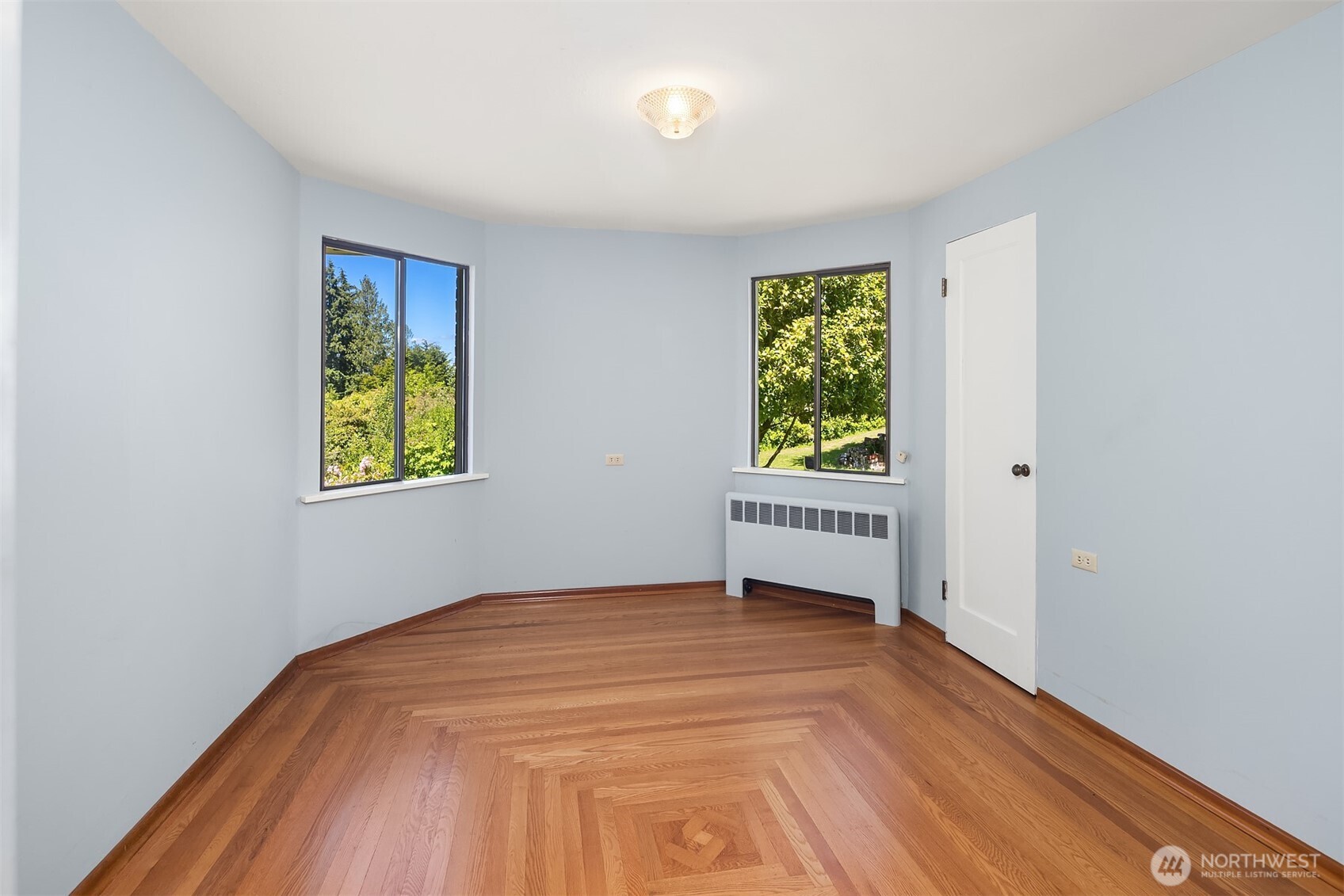 9421 190th Place Southwest Edmonds, WA 98020 - Photo 13 of 31