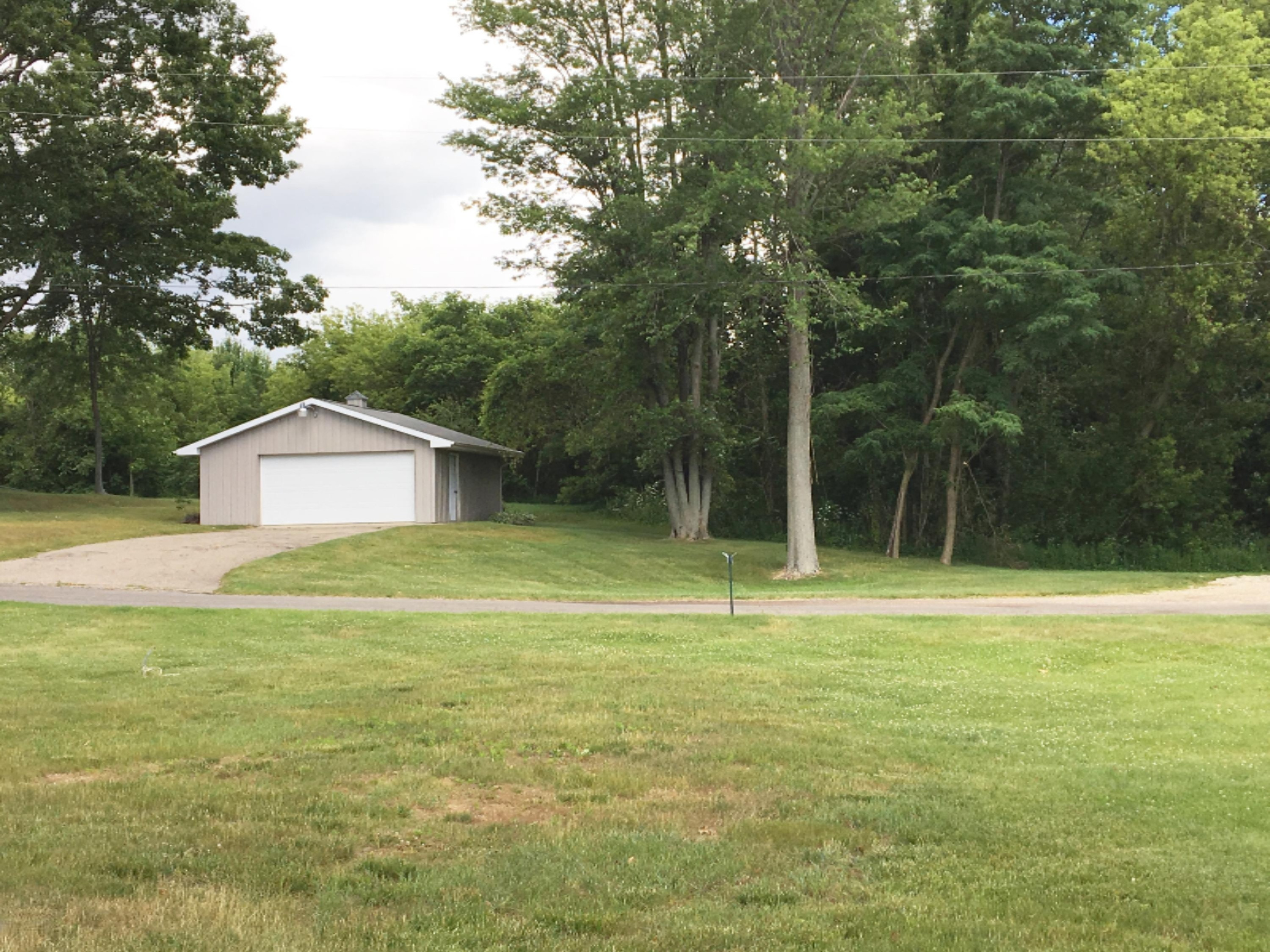 901 Clark Road Ceresco, MI 49033 - Photo 3 of 4 FullSizeRender (13)