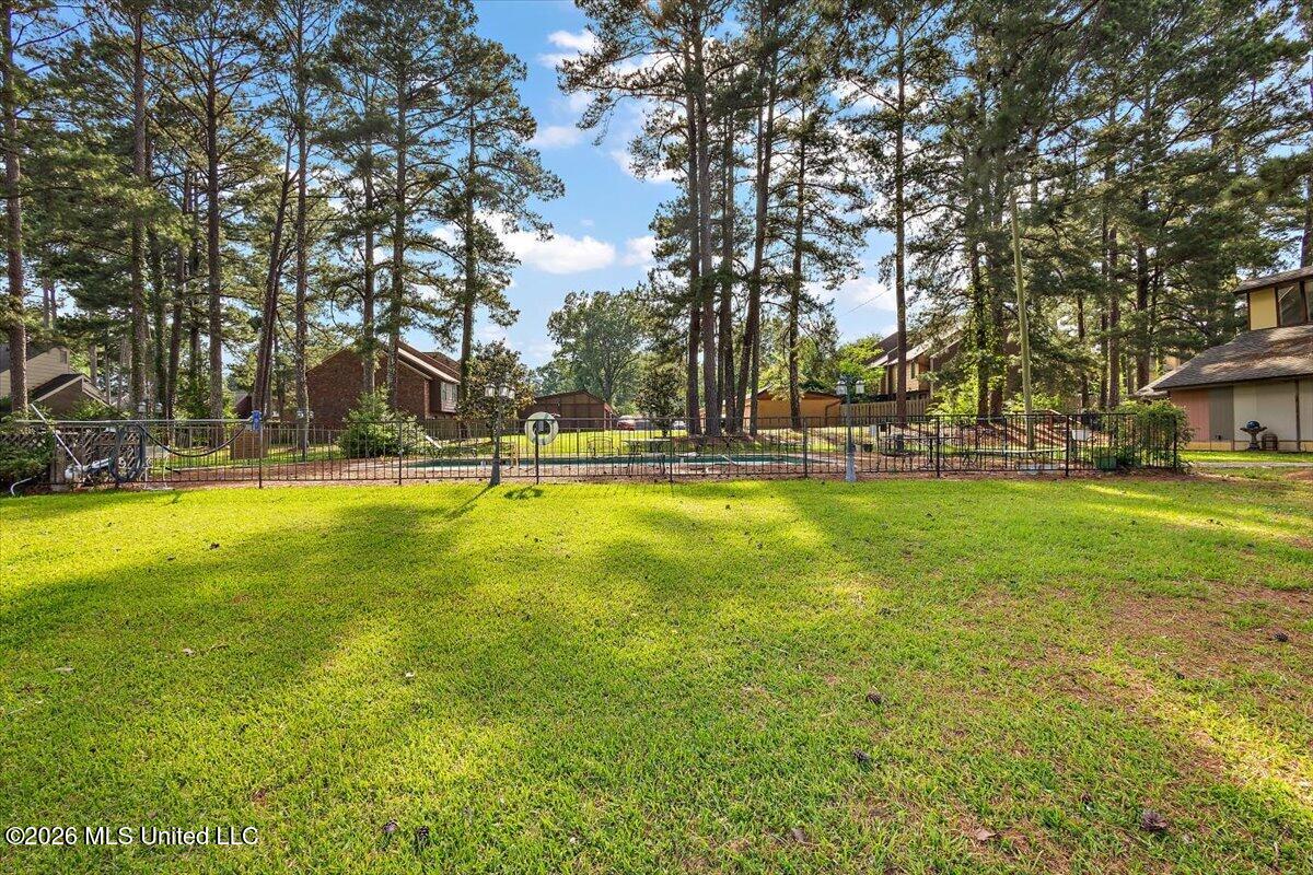 1255 East County Line Road, Unit L7 Jackson, MS 39211 - Photo 26 of 29 26-HTP_4630