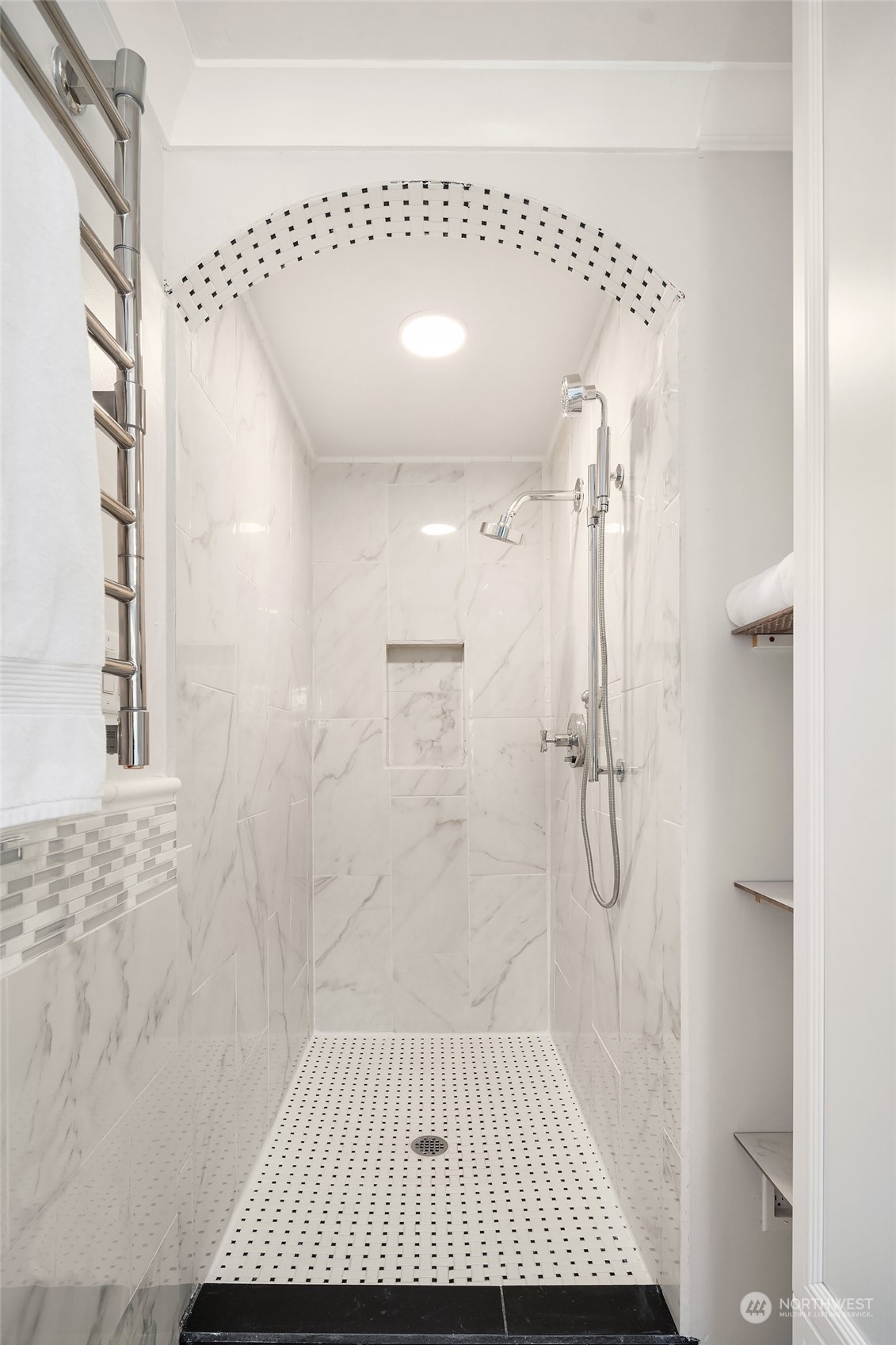 16404 9th Avenue Southwest Burien, WA 98166 - Photo 21 of 40 a bathroom with a shower