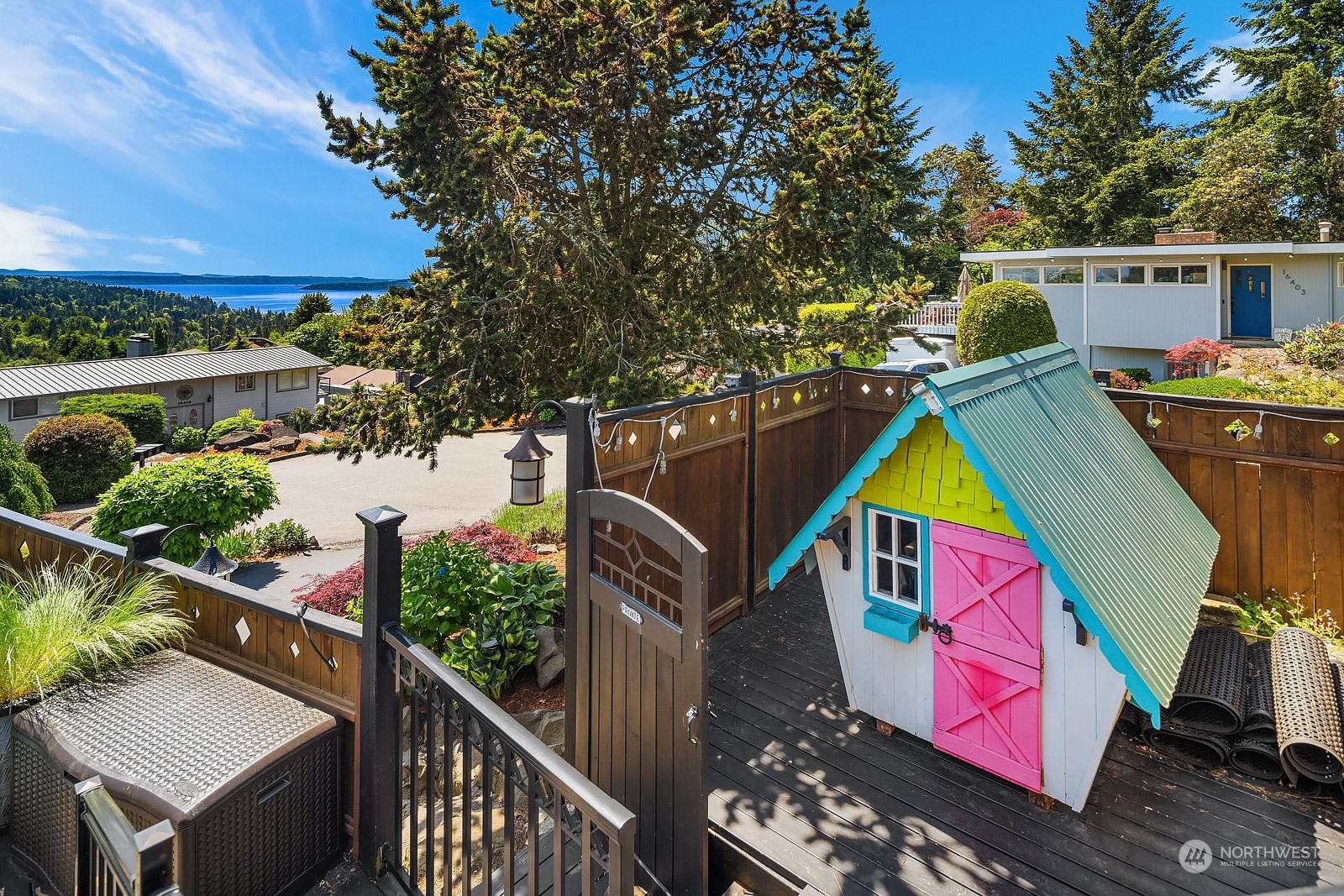 16404 9th Avenue Southwest Burien, WA 98166 - Photo 39 of 40 a view of an outdoor space with seating area