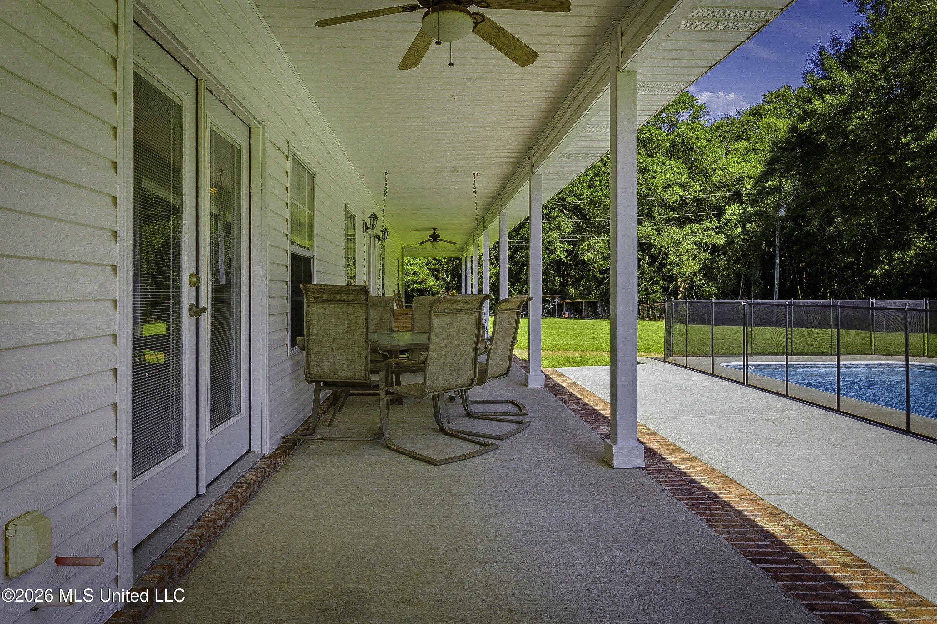 8217 Tucker Road Biloxi, MS 39532 - Photo 40 of 48 00040