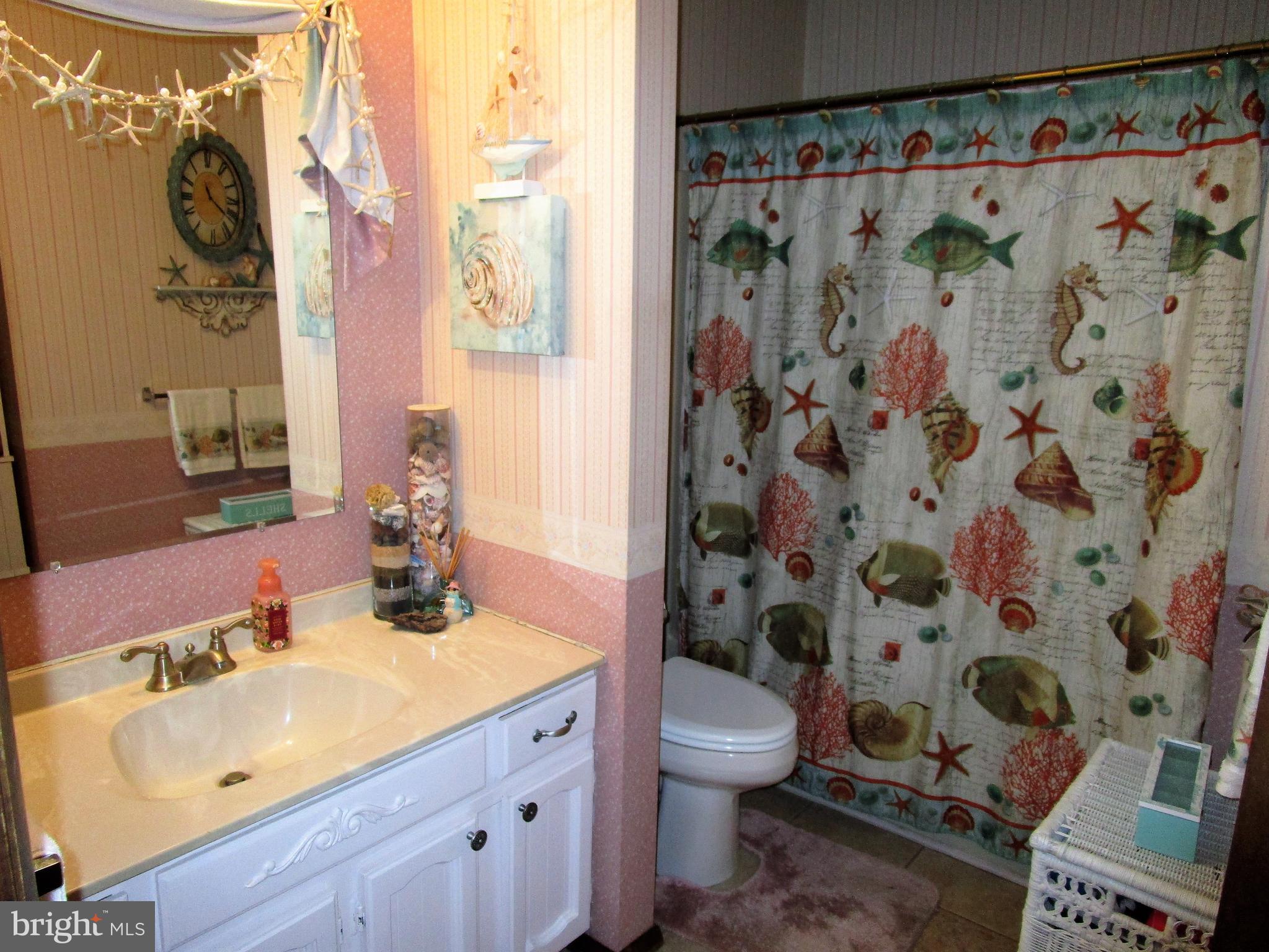 41 Filbert Street Hanover, PA 17331 - Photo 16 of 26 Gallery Image 16