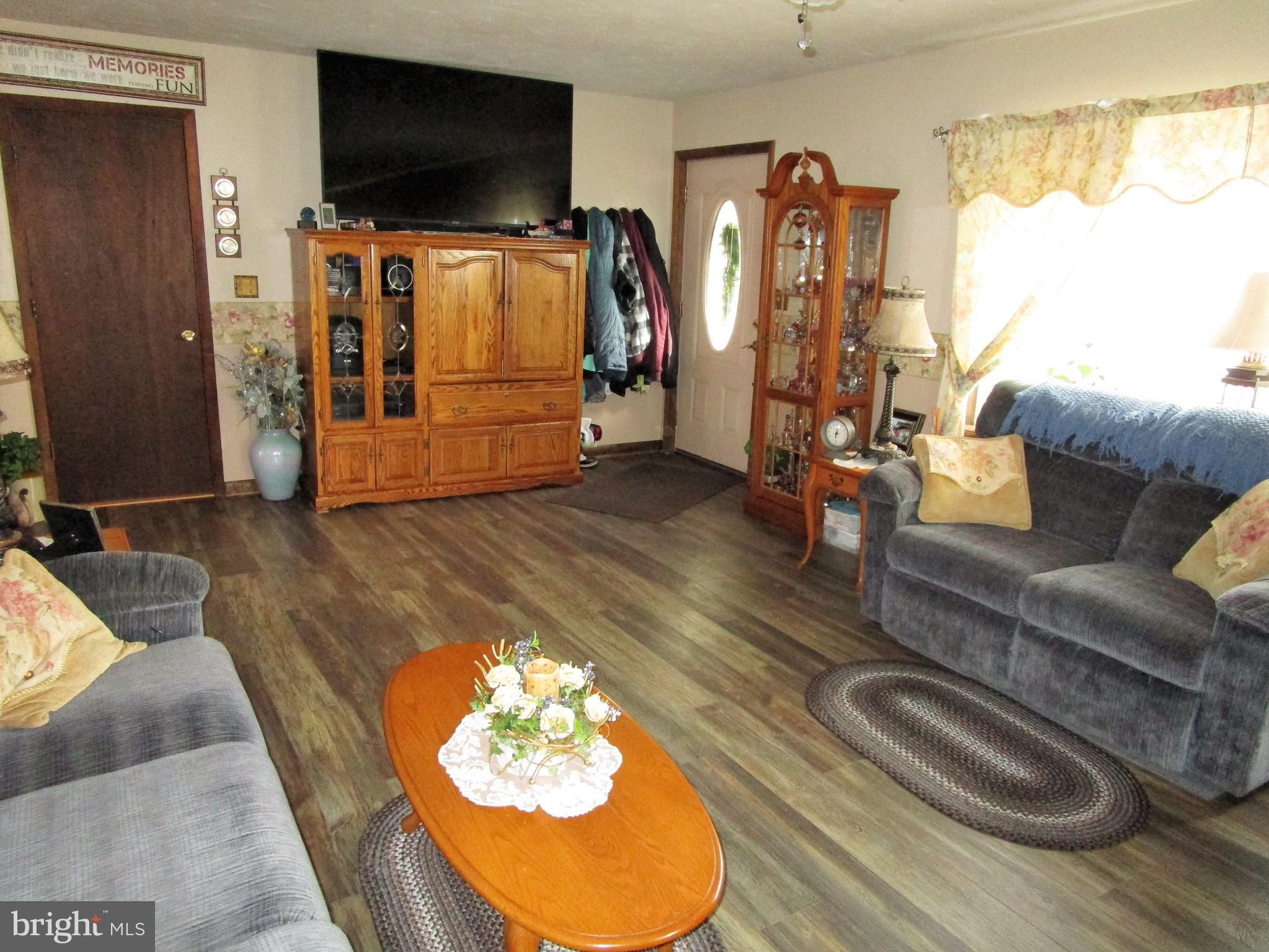 41 Filbert Street Hanover, PA 17331 - Photo 8 of 26 Gallery Image 8
