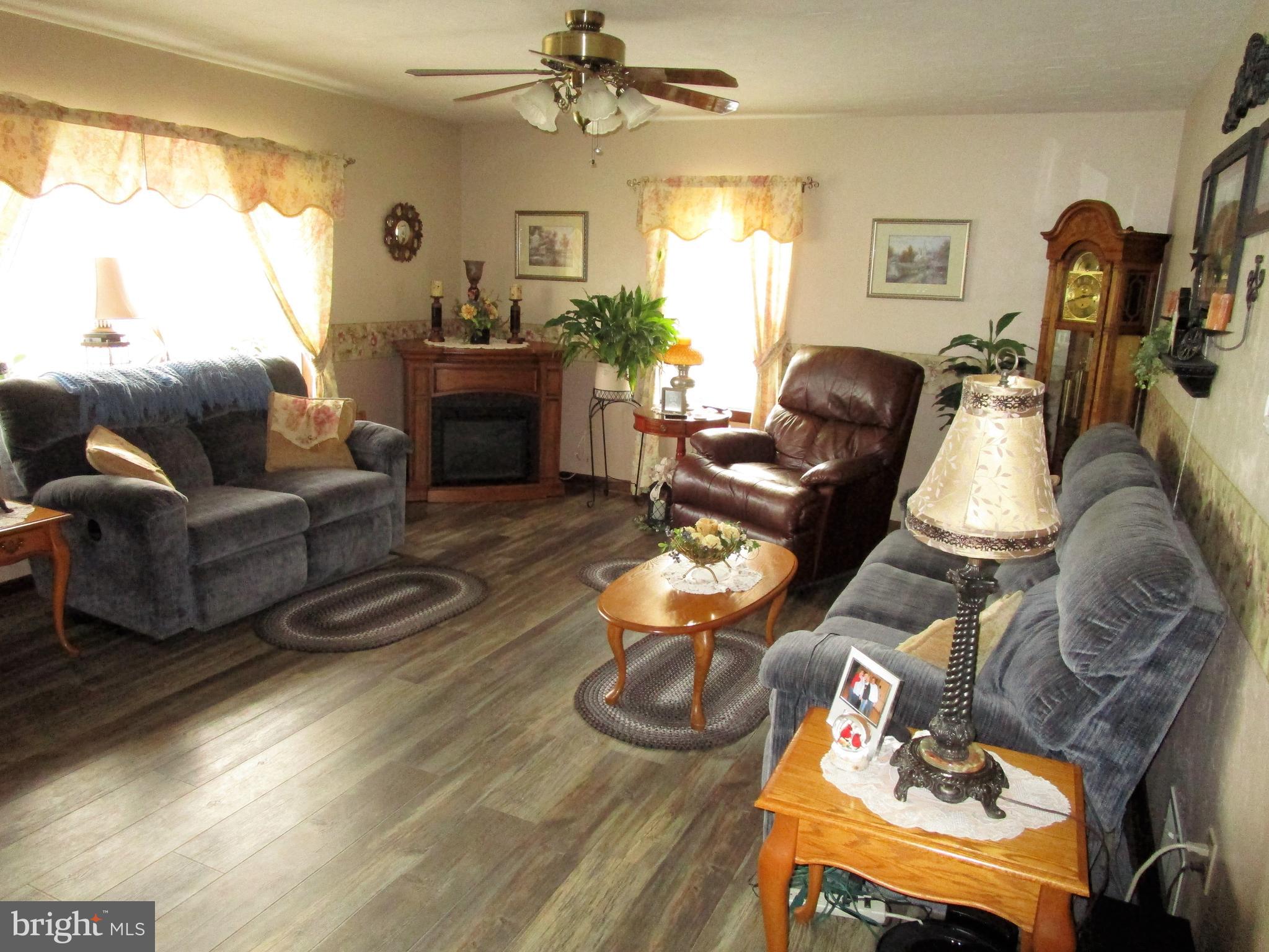 41 Filbert Street Hanover, PA 17331 - Photo 9 of 26 Gallery Image 9