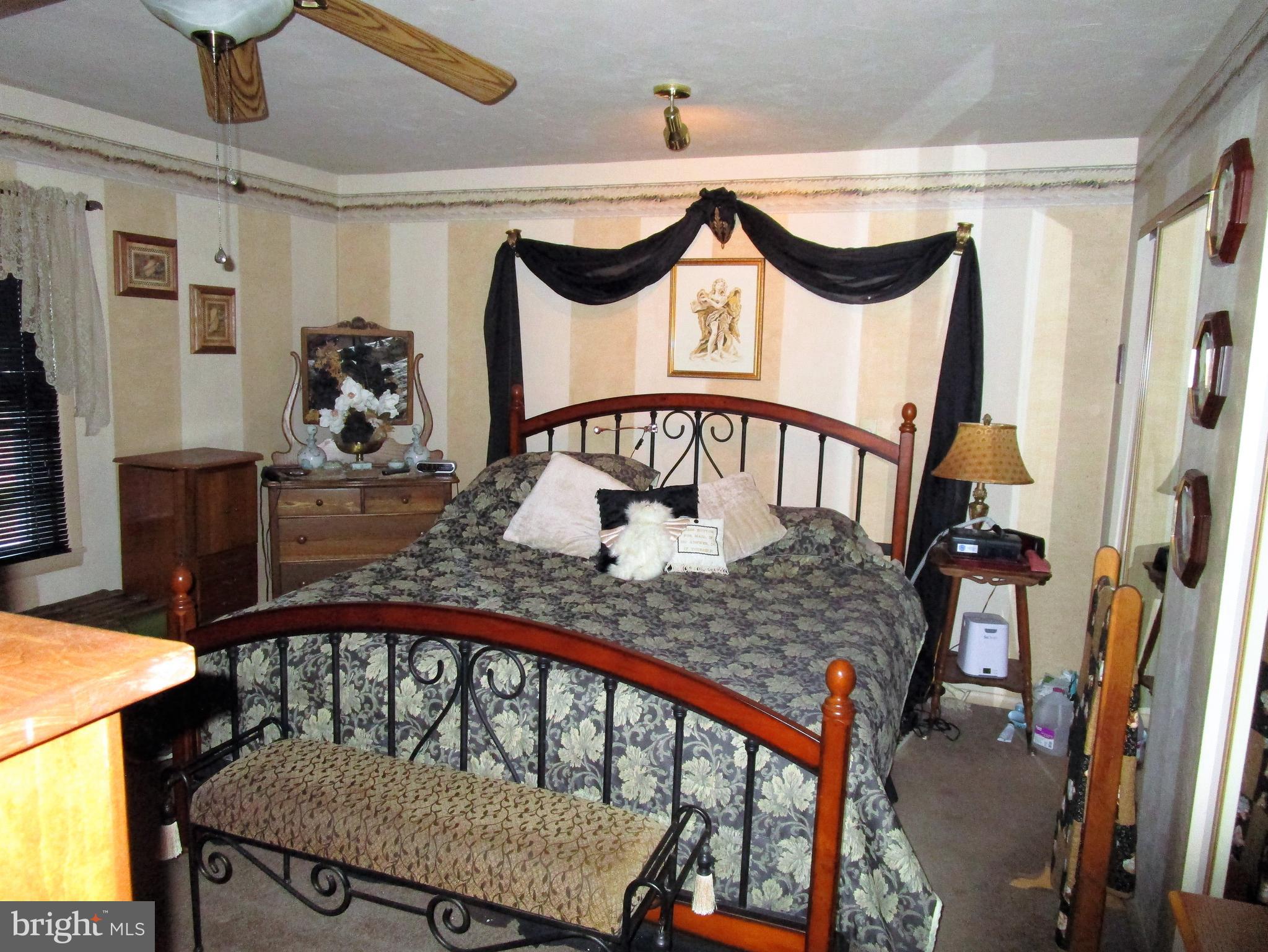 41 Filbert Street Hanover, PA 17331 - Photo 10 of 26 Gallery Image 10