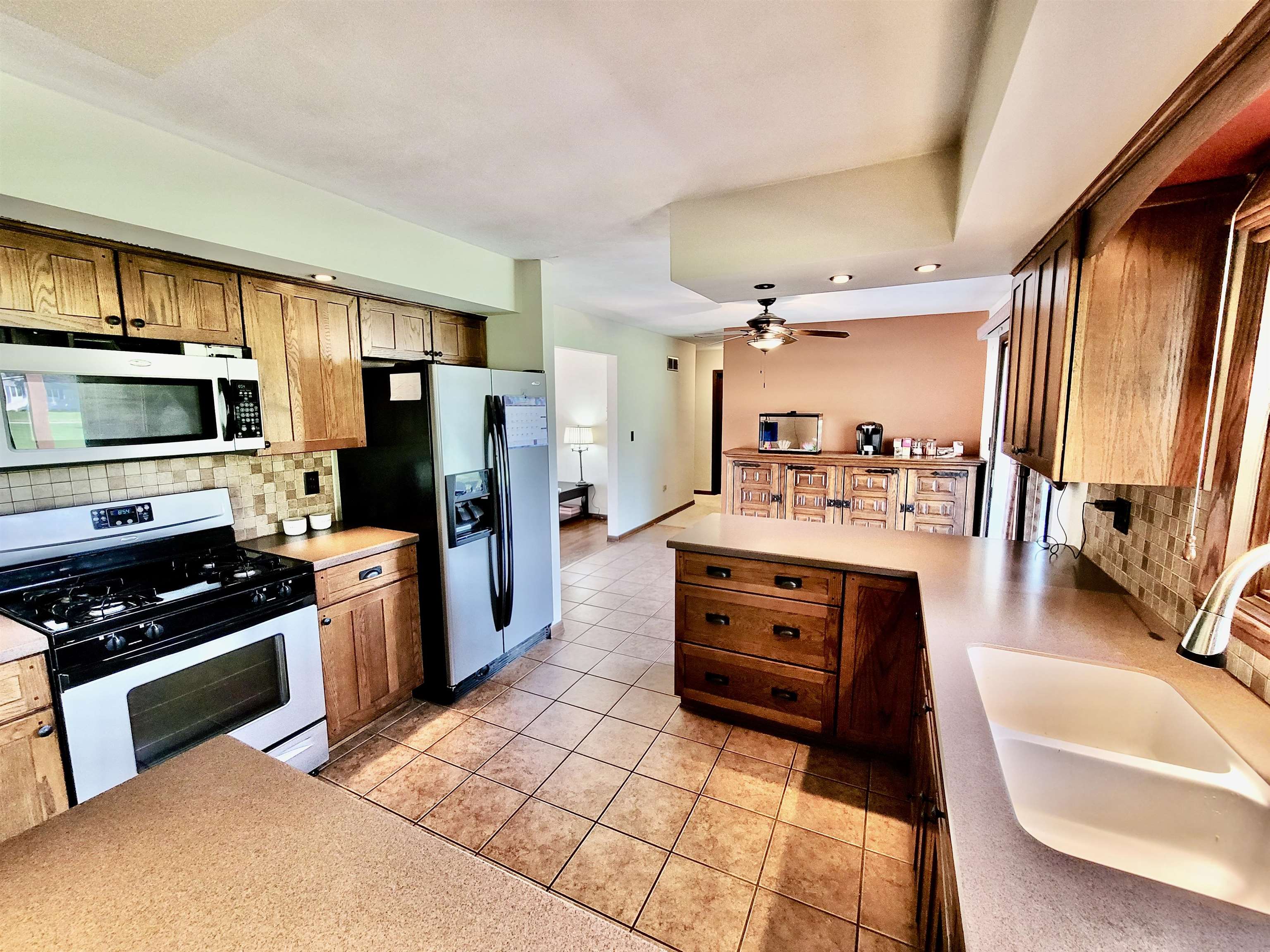 8302 Shaw Road Belvidere, IL 61008 - Photo 9 of 20 Gallery Image 9