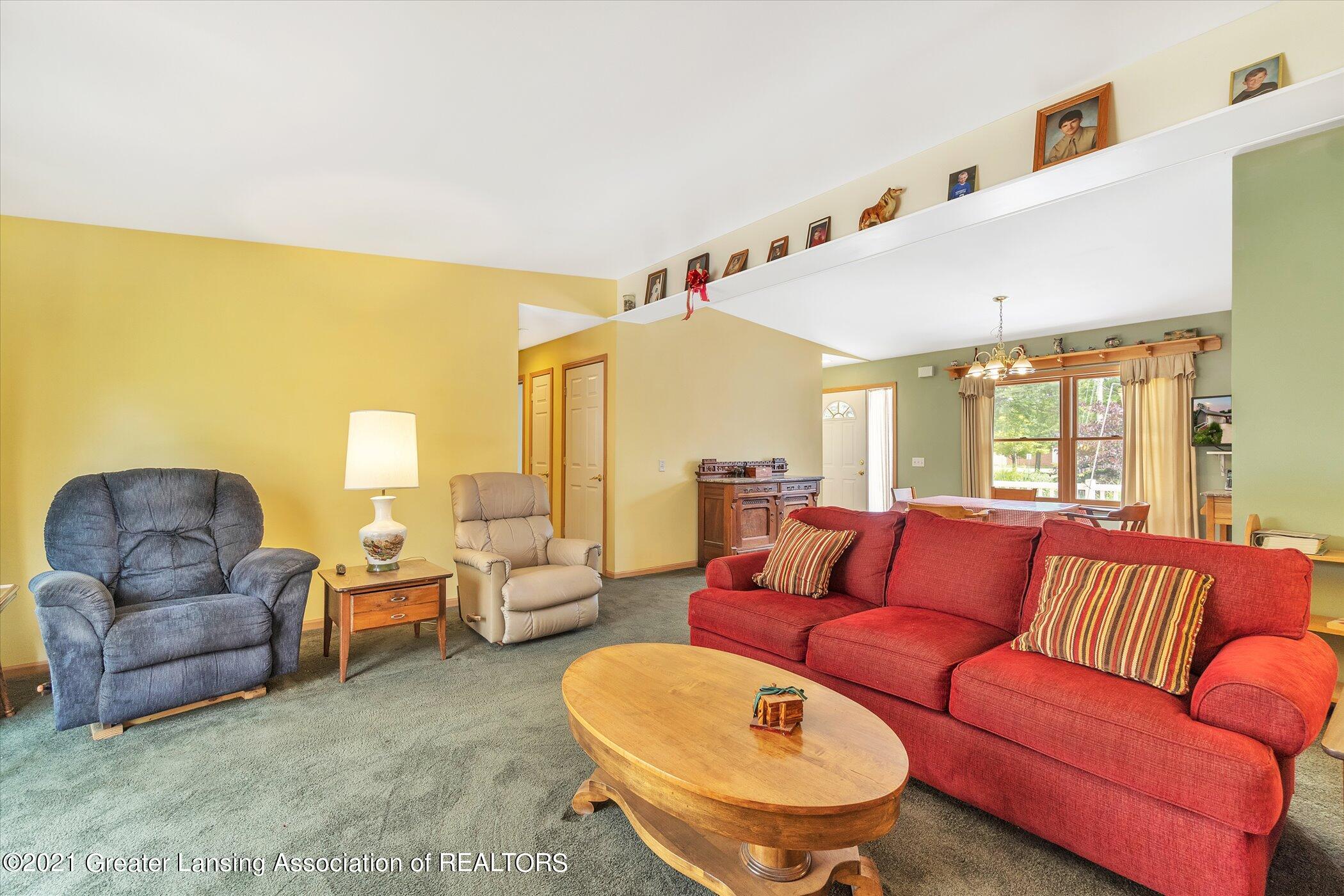 399 Walnut Street Dimondale, MI 48821 - Photo 10 of 35 12-untitled-12
